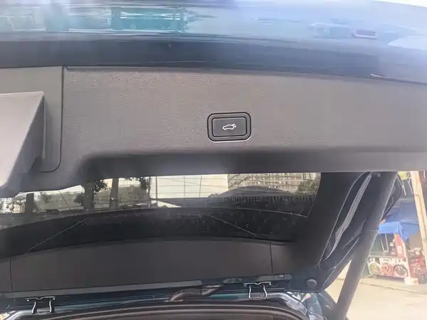 Geely Xingyue L 2022