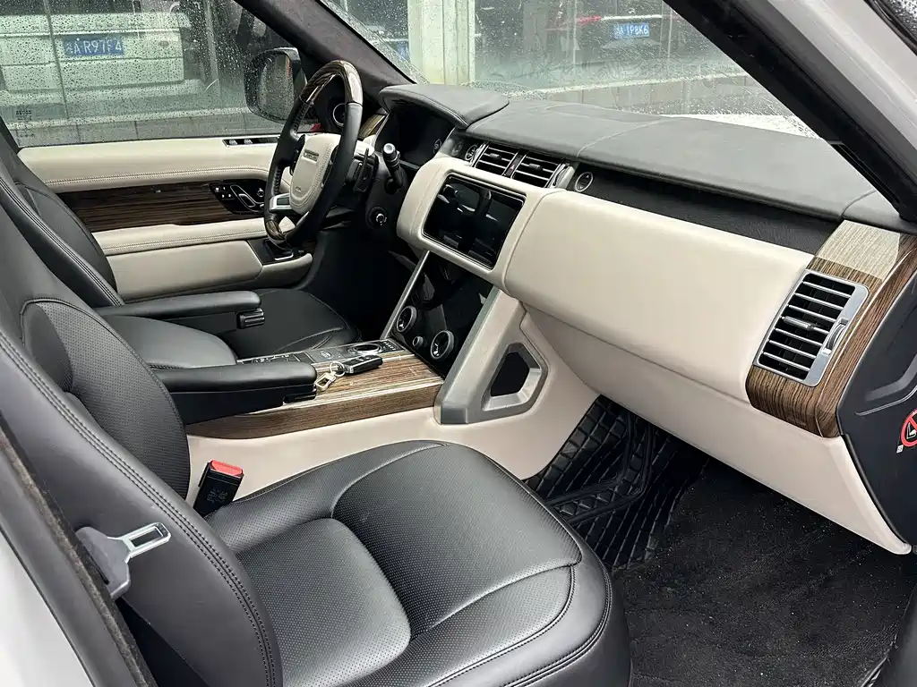 Land Rover Range Rover 2018 — фото 6