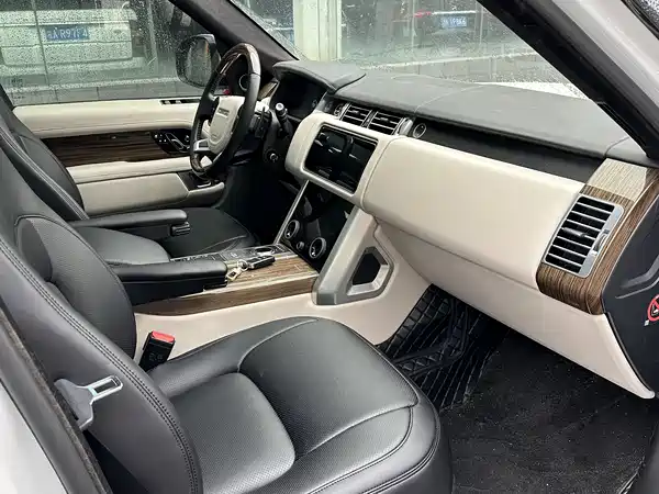Land Rover Range Rover 2018