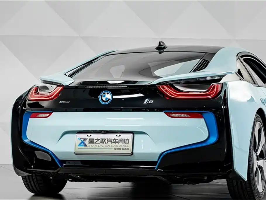 BMW i8 2019 — фото 12