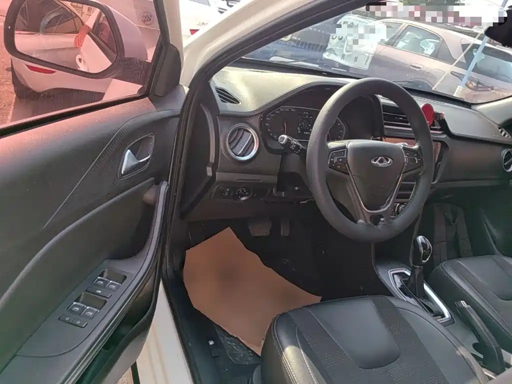 Chery Tiggo 3x 2019 — фото 16