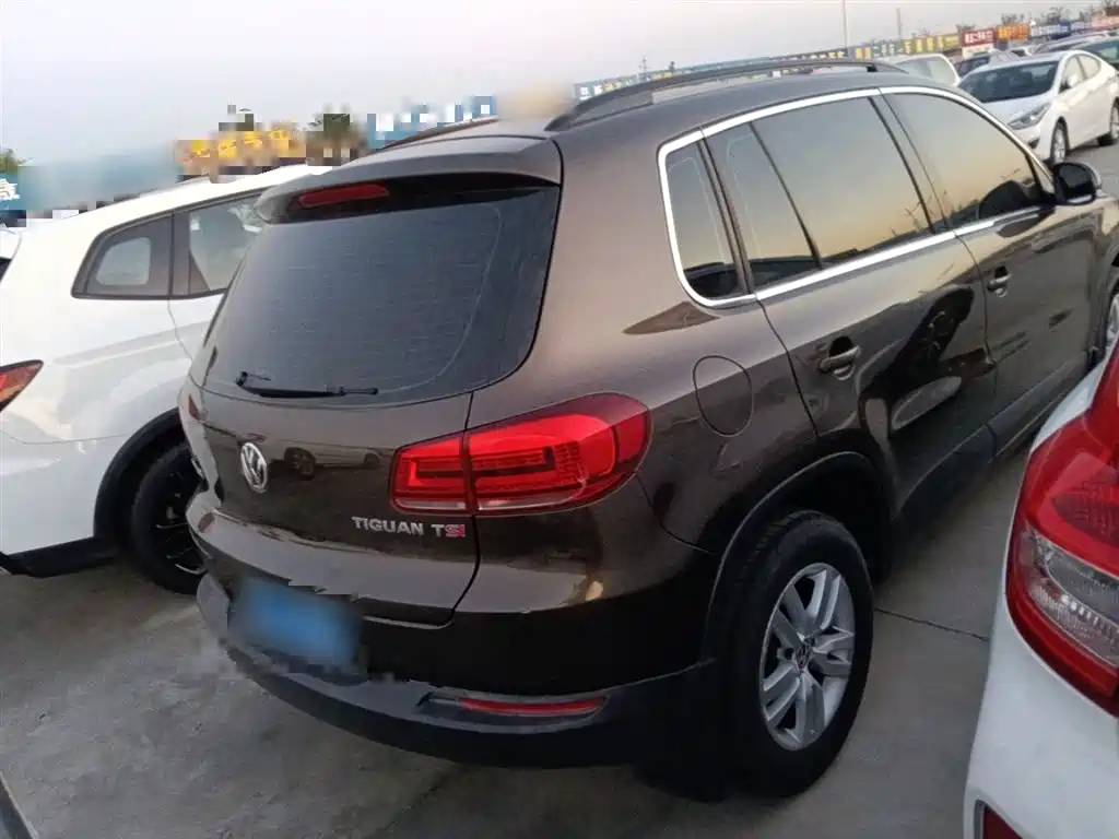 Volkswagen Tiguan 2015 — фото 6