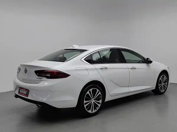 Buick Regal 2020