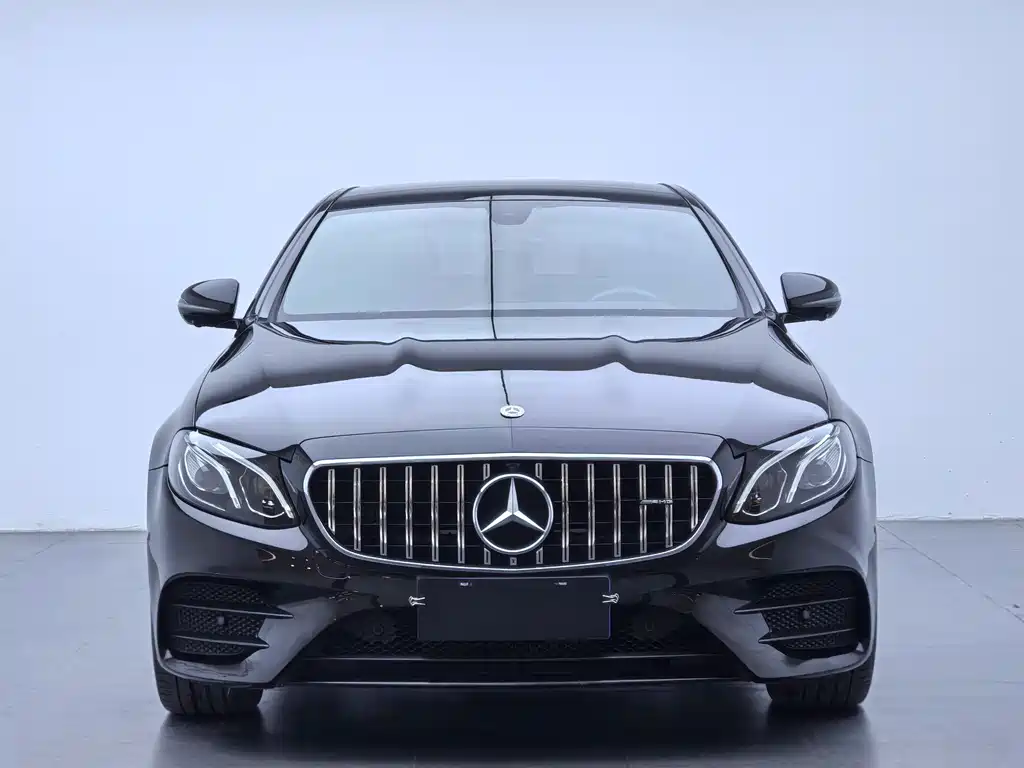 Mercedes-Benz E-Class 2019 — фото 2