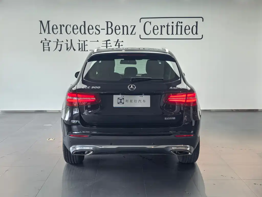 Mercedes-Benz GLC 2016 — фото 12