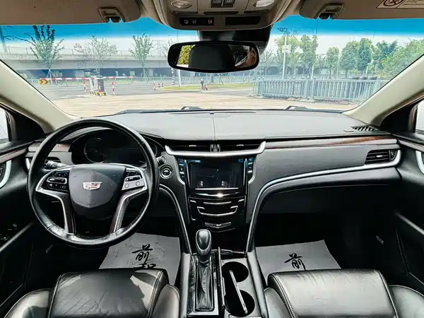 Cadillac XTS 2019