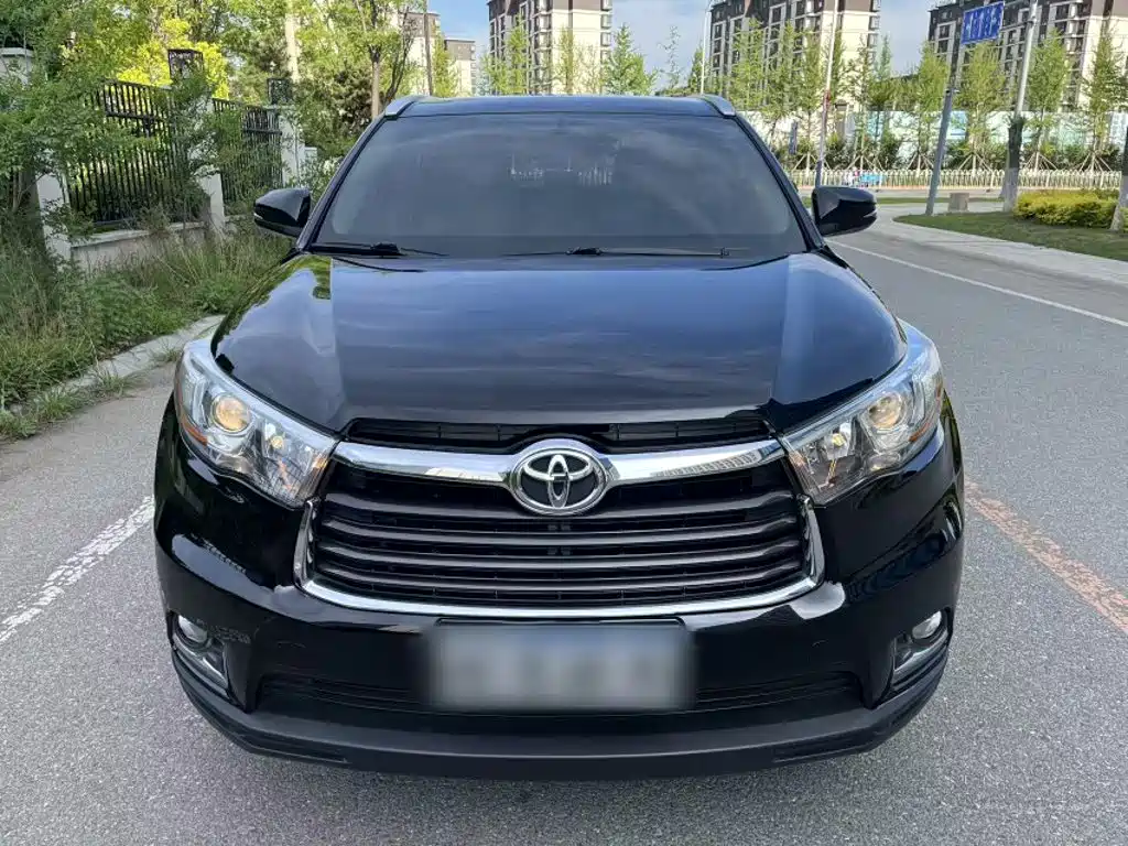 Toyota Highlander 2015 — фото 3