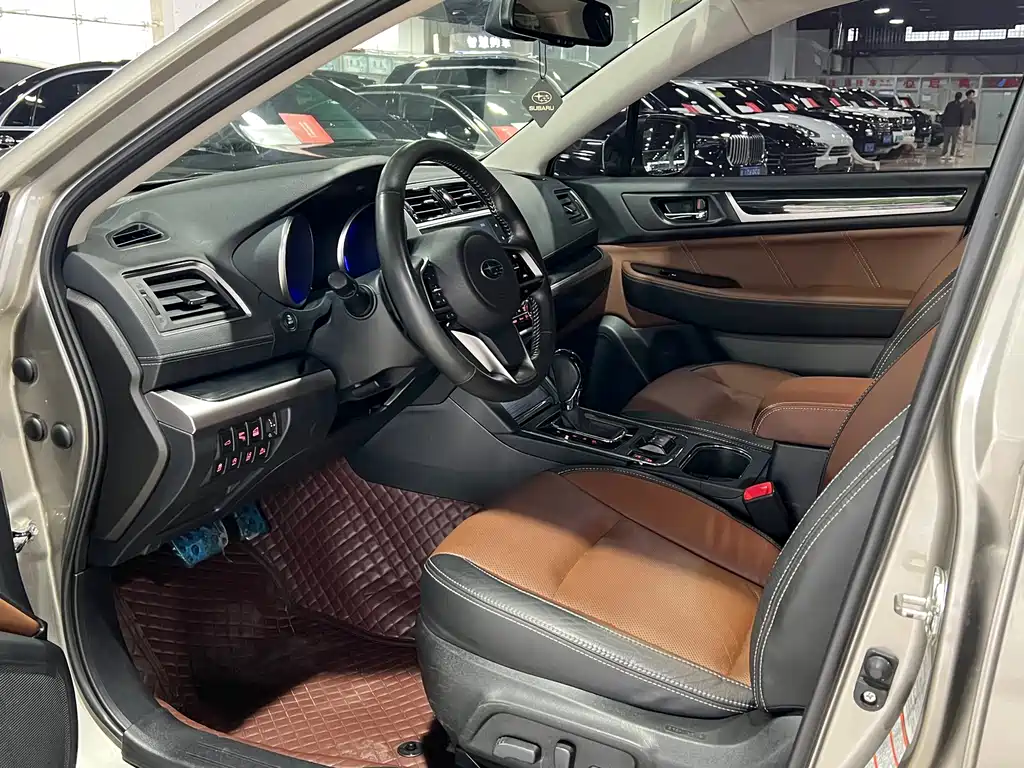Subaru Outback 2020 — фото 13