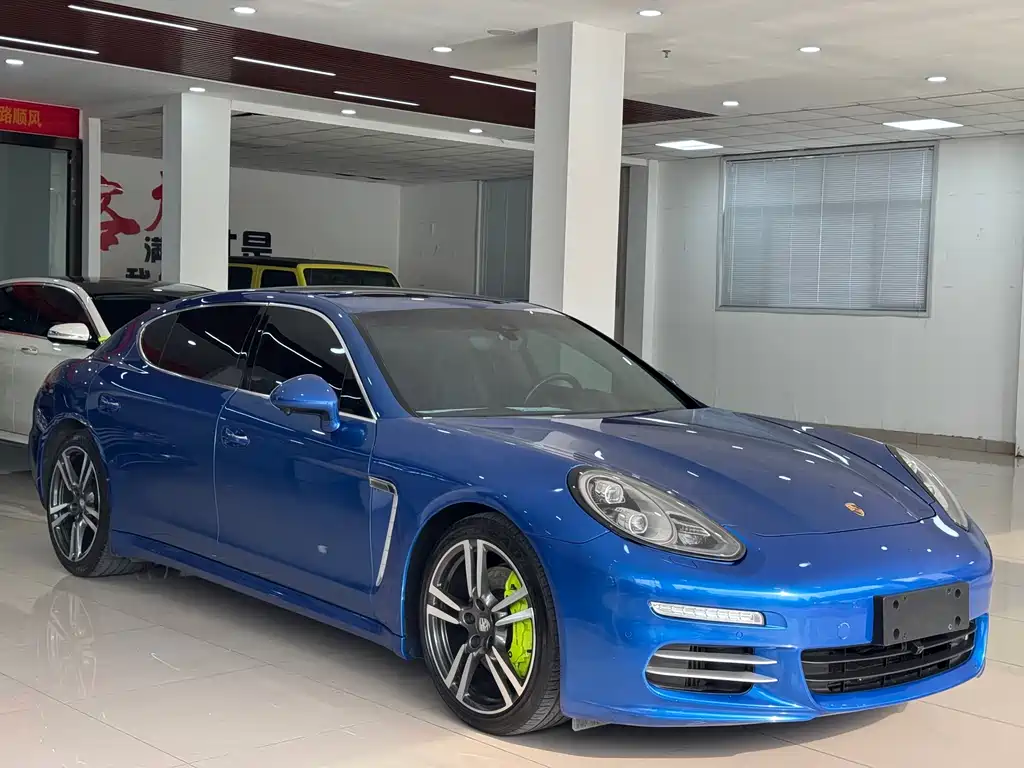 Porsche Panamera 2015 — фото 3