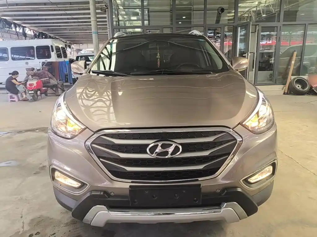 Hyundai ix35 2015 — фото 3