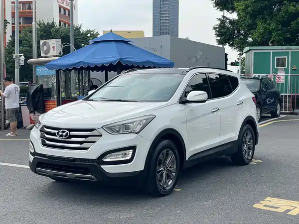 Hyundai Santa Fe 2014