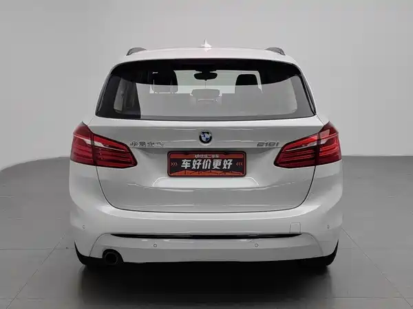 BMW 2 Series Station Wagon 2016