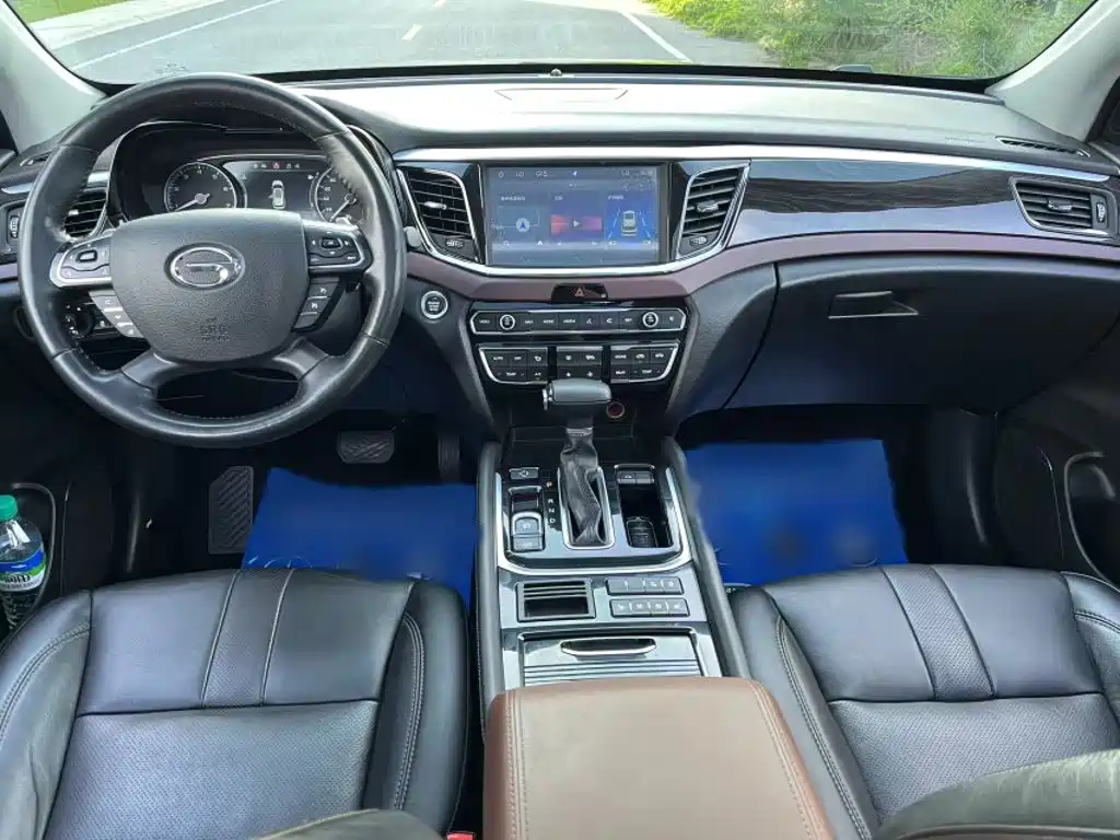 GAC Motor Trumpchi GS8 2019 — фото 8