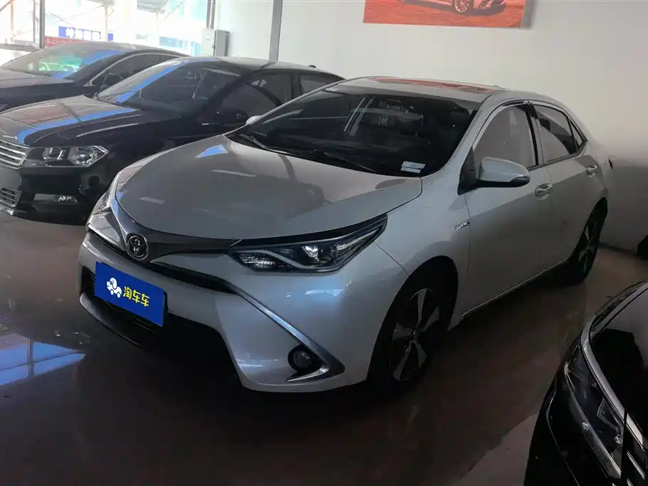 Toyota Levin 2017 — фото 1
