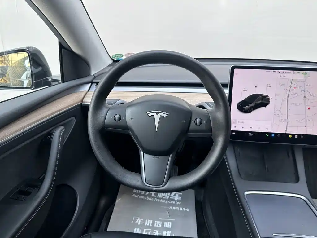 Tesla Model Y 2021 — фото 7