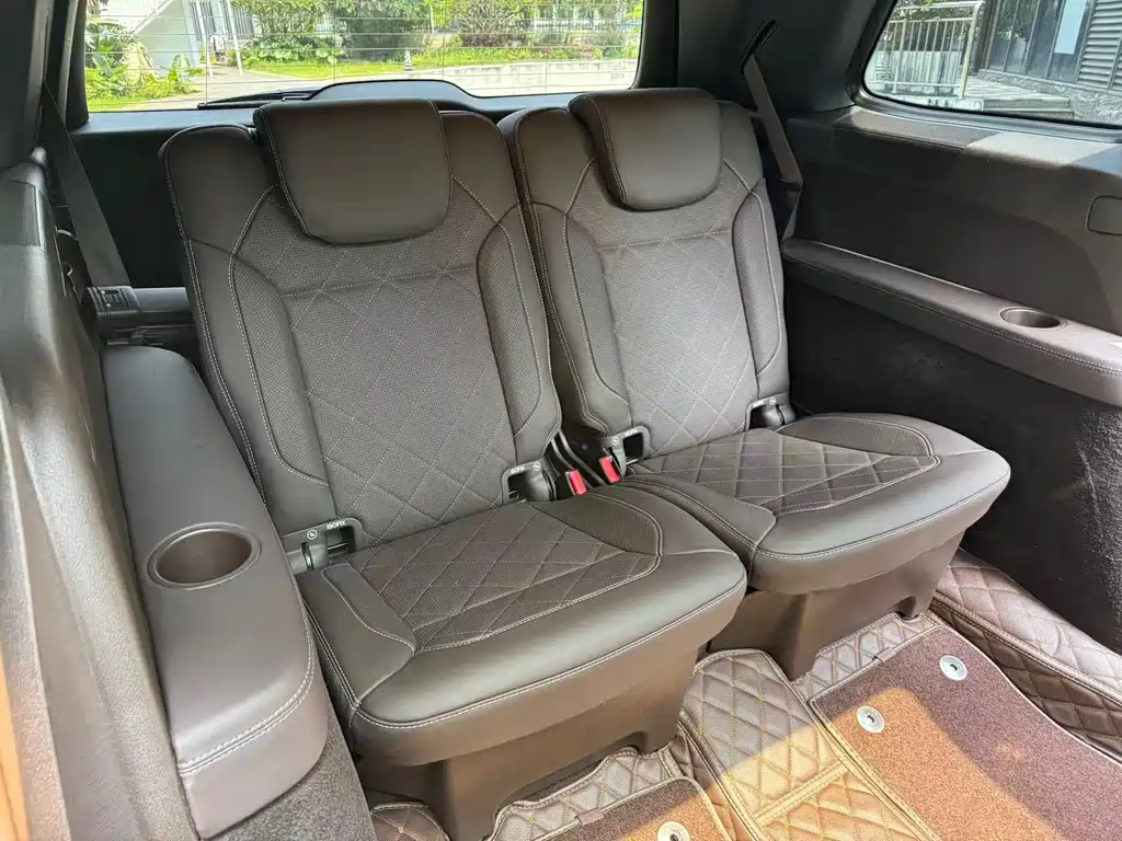 Mercedes-Benz GLS 2019 — фото 10