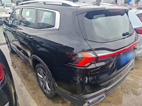 Geely Haoyue L 2024