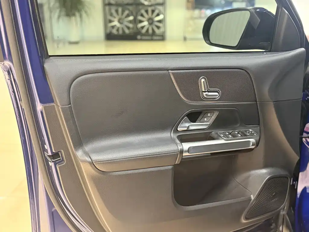 Mercedes-Benz GLB 2020 — фото 11