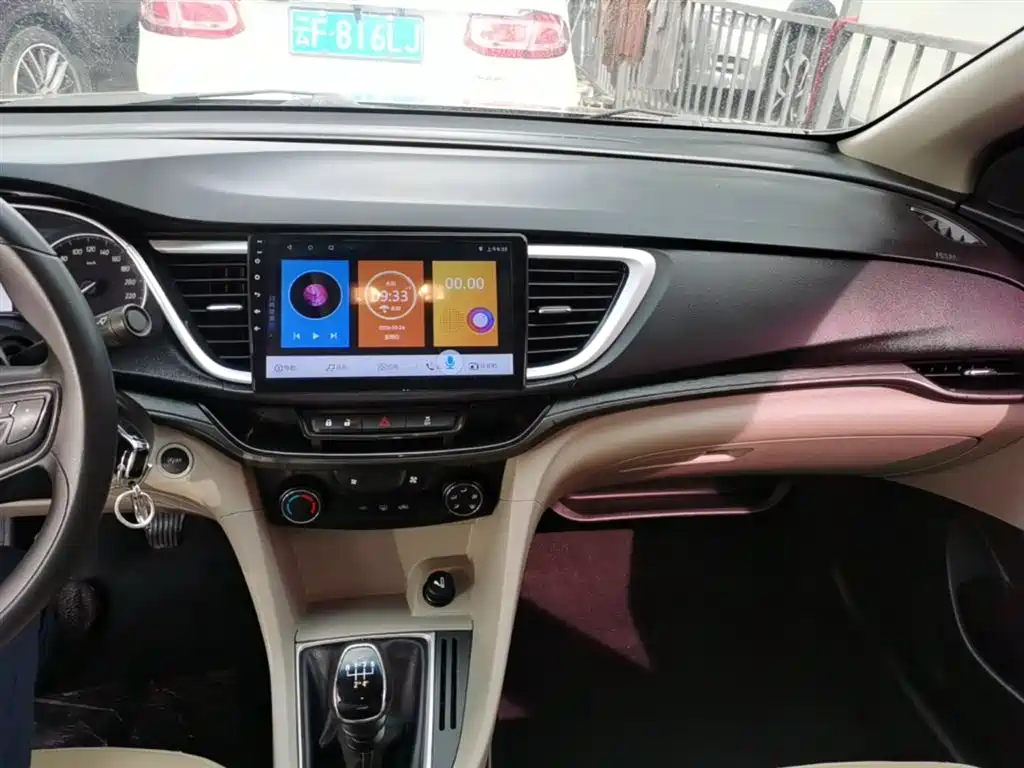 Buick Excelle 2016 — фото 13