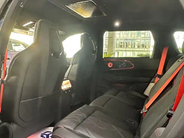 Zeekr 8X 2026