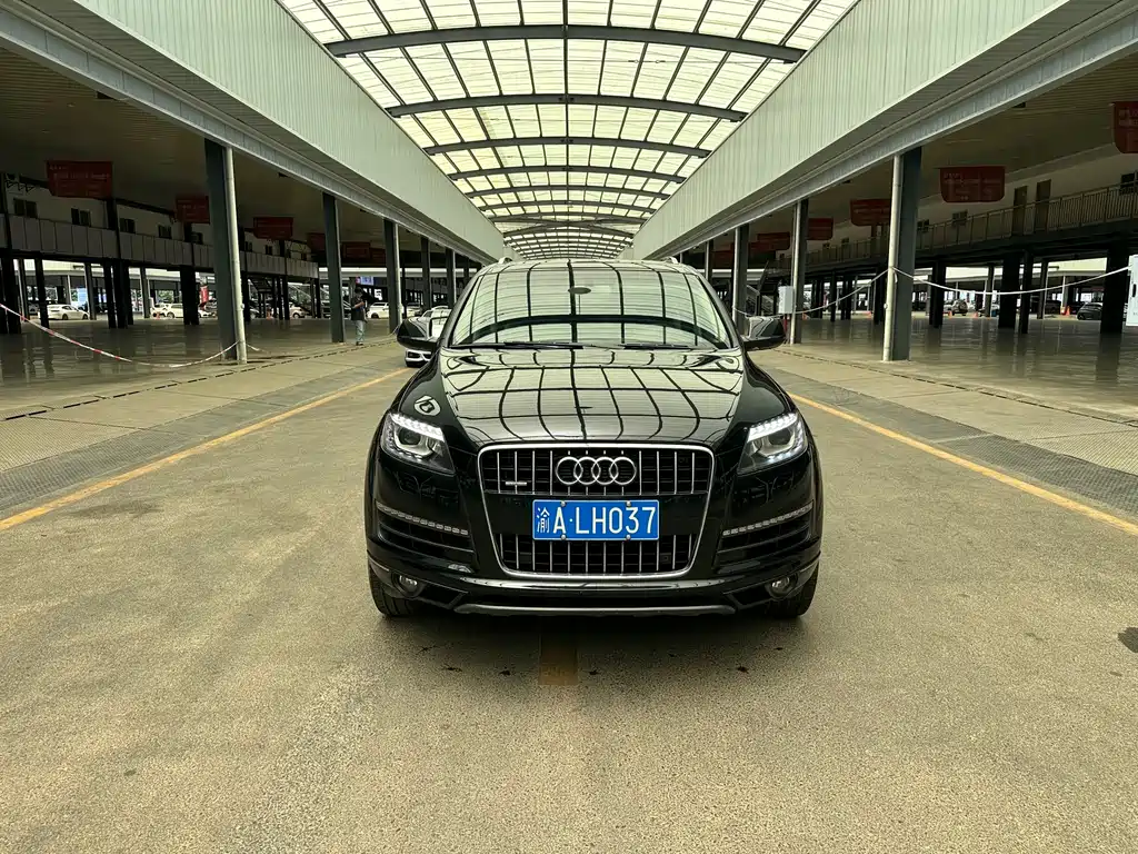 Audi Q7 2012 — фото 2
