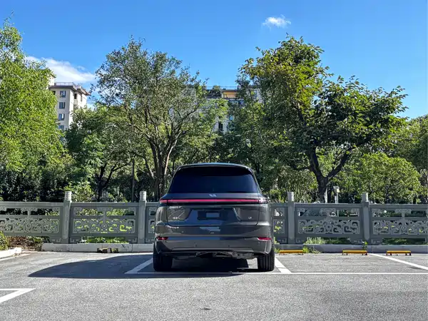 Li Auto L9 2024