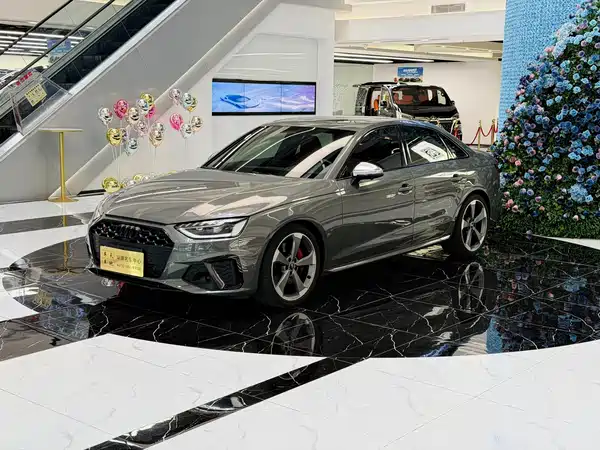 Audi S4 2023