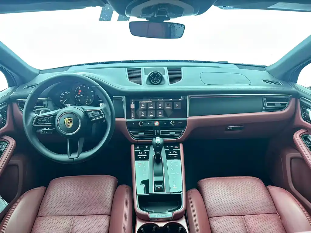 Porsche Macan 2022 — фото 21