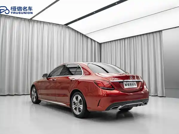 Mercedes-Benz C-Class 2019