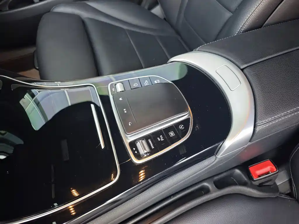 Mercedes-Benz GLC Coupe 2022 — фото 19