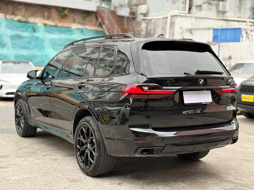 BMW X7 2019 — фото 12