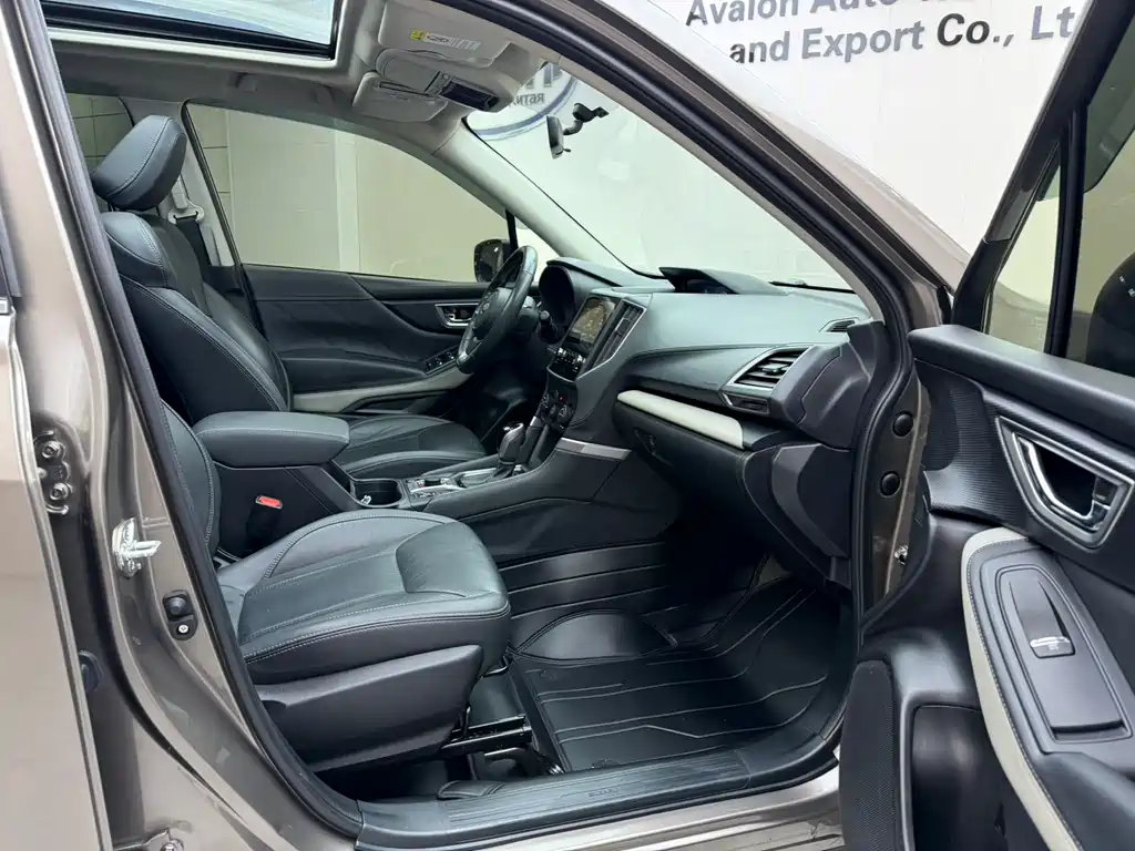 Subaru Forester 2022 — фото 19