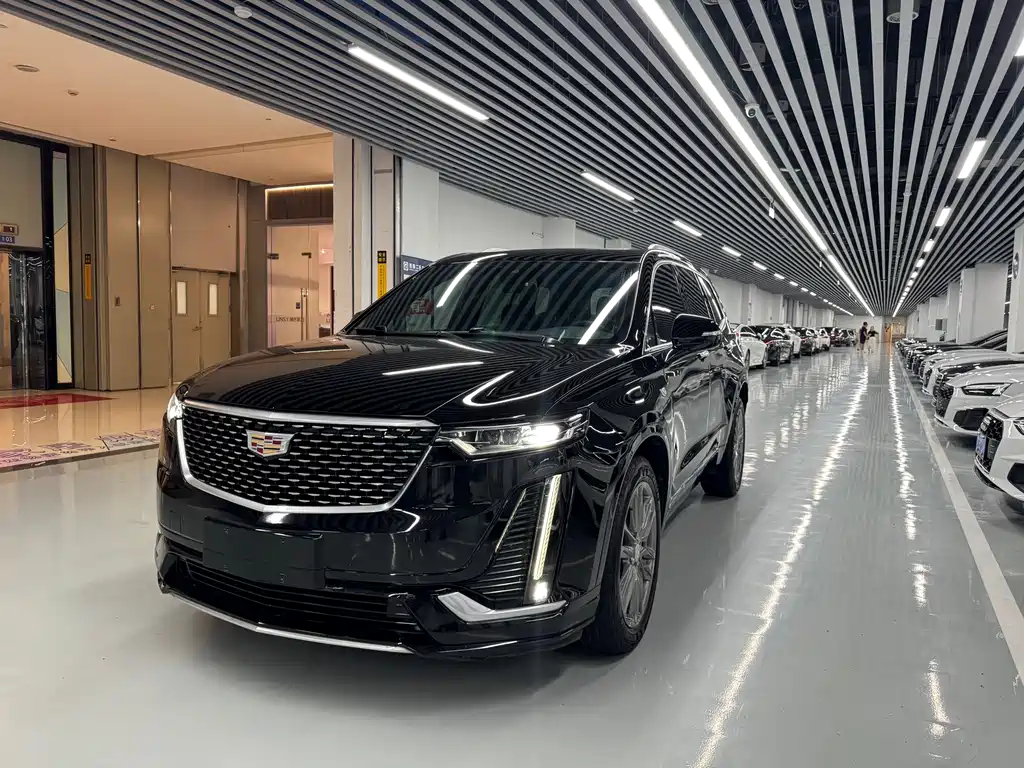 Cadillac XT6 2021