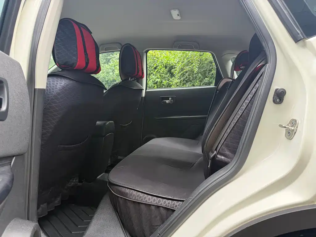 Nissan Qashqai 2014 — фото 25