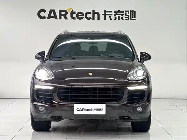 Porsche Cayenne 2015