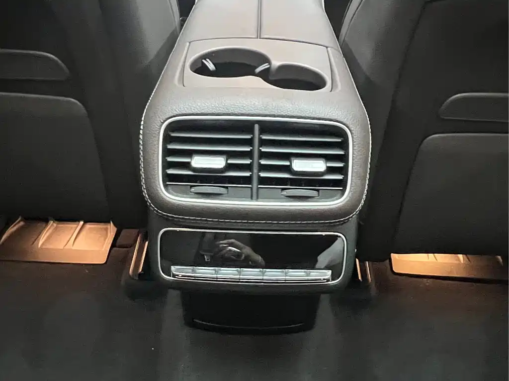Mercedes-Benz GLS 2023 — фото 16