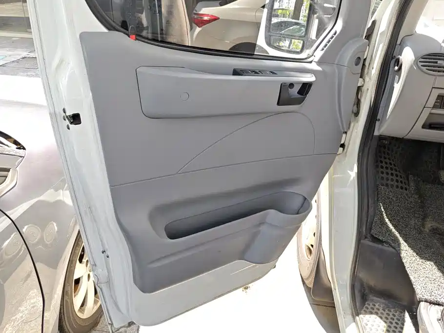Maxus V80 2021