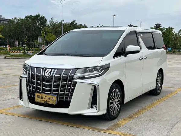 Toyota Alphard 2016