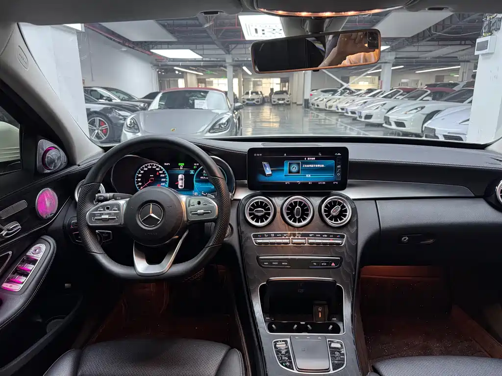 Mercedes-Benz C-Class 2020 — фото 11