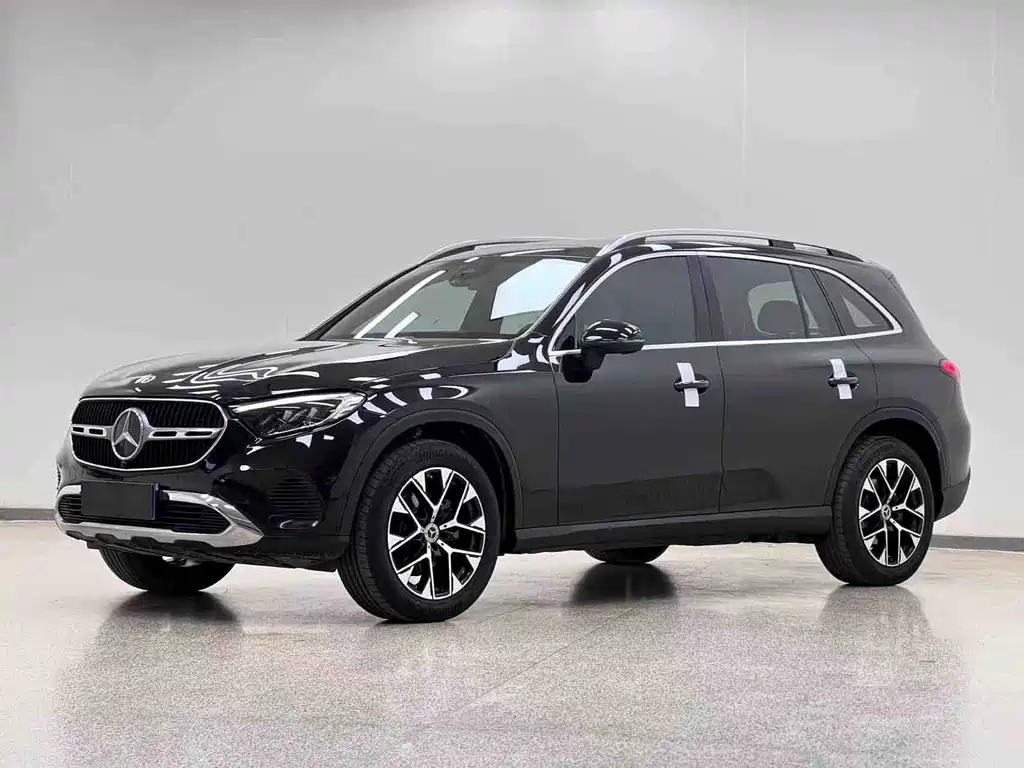 Mercedes-Benz GLC 2023