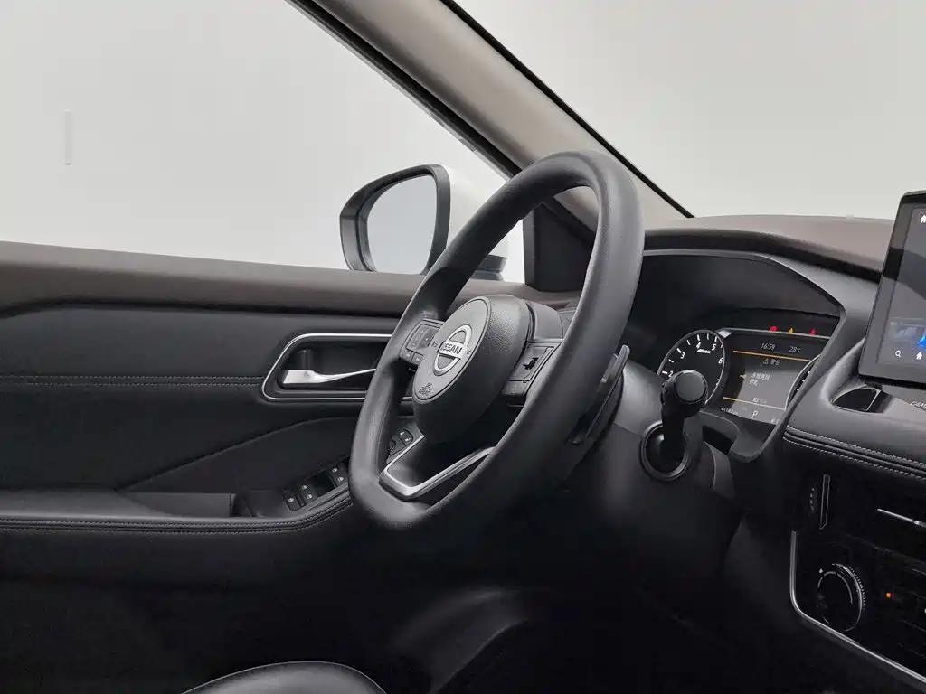 Nissan X-Trail 2023 — фото 22
