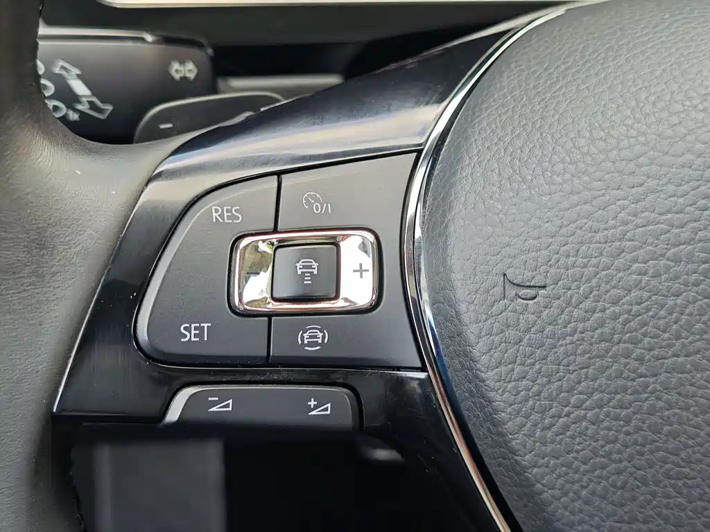 Volkswagen Tiguan L New Energy 2020 — фото 18