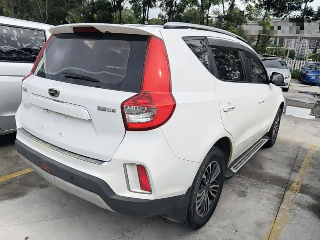 Geely Vision X6 2018 — фото 7