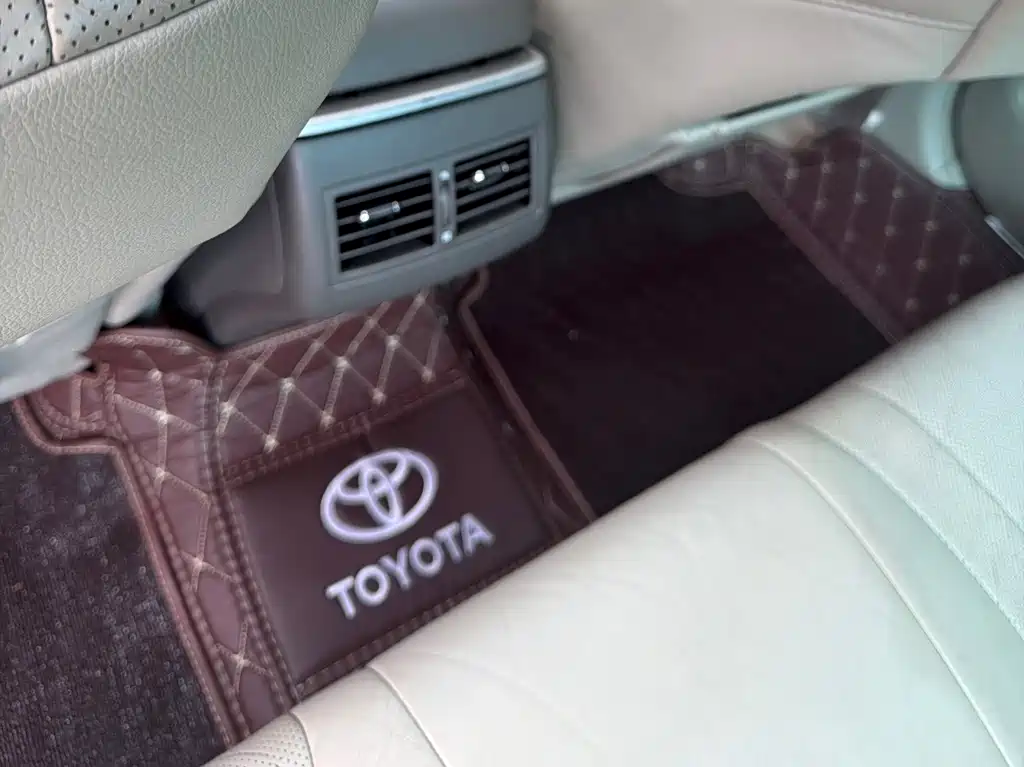 Toyota Camry 2007 — фото 18