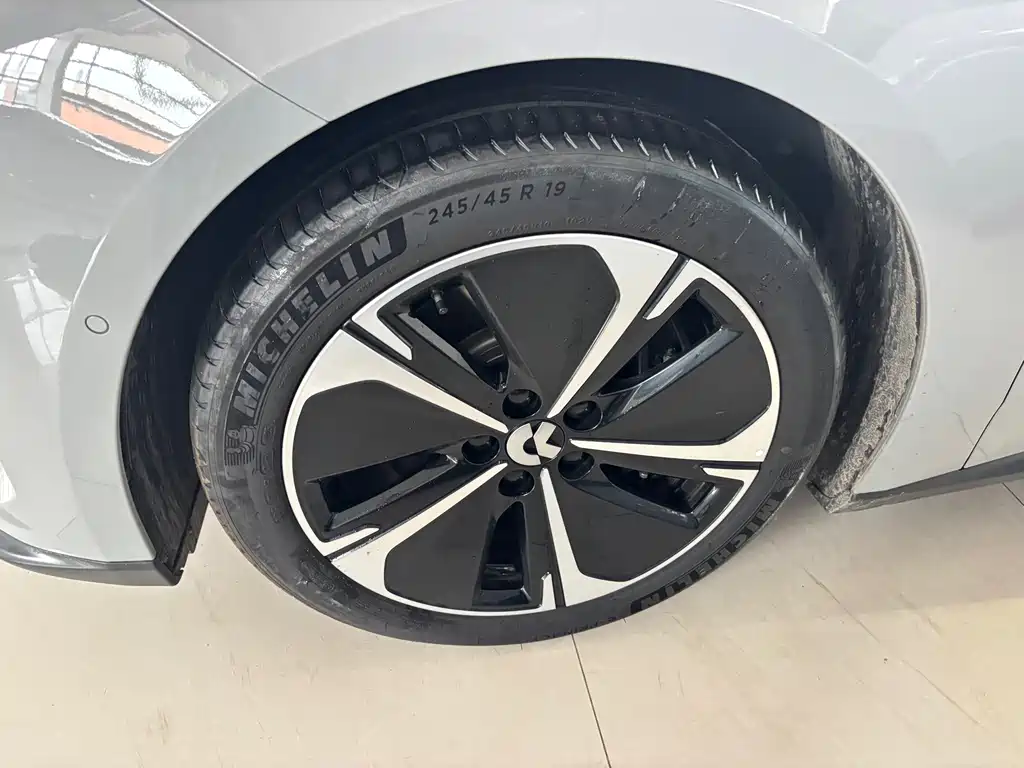 NIO ET5T 2025
