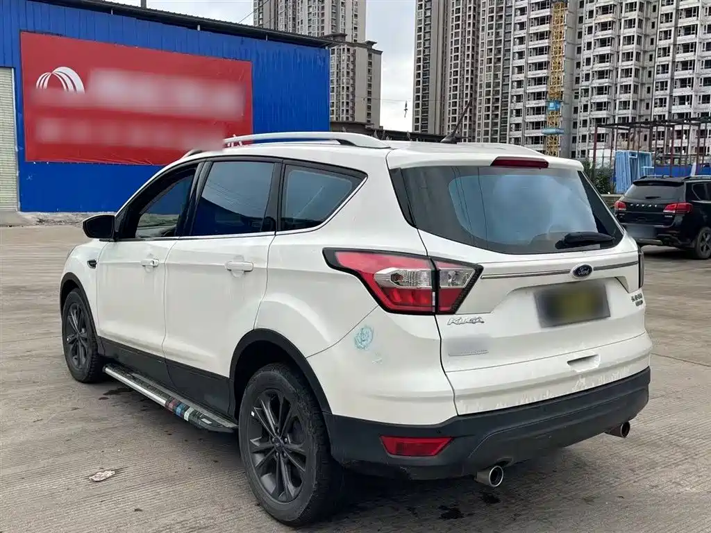 Ford Kuga 2020 — фото 5