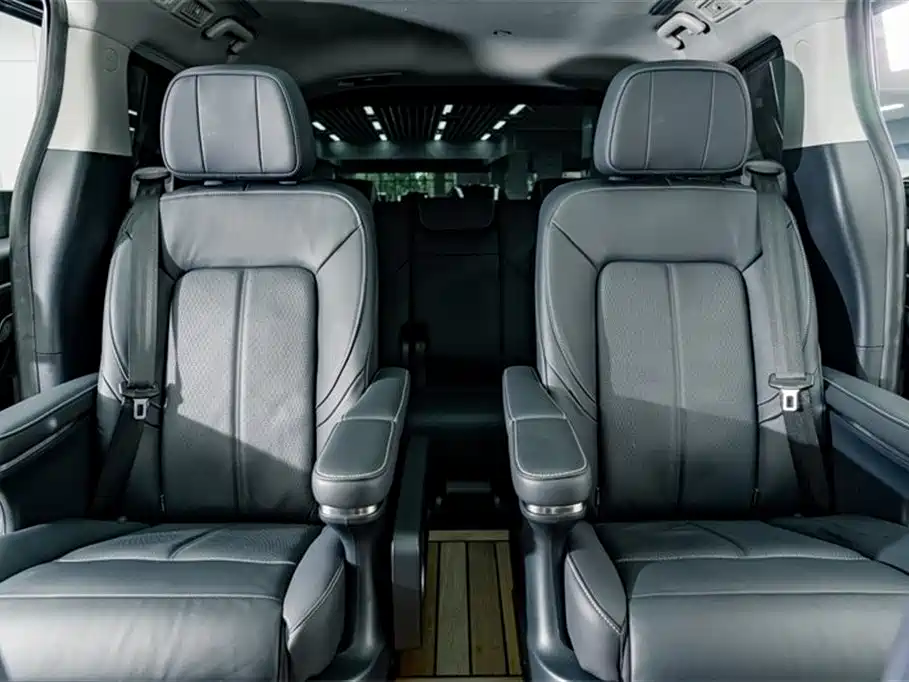 GAC Motor Trumpchi M8 2022 — фото 23