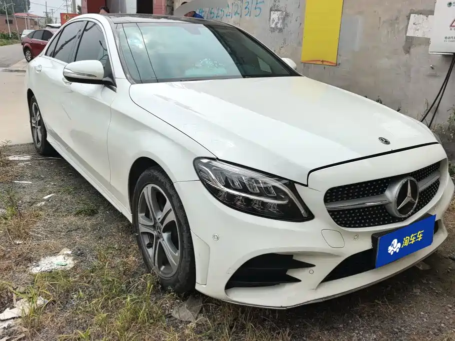Mercedes-Benz C-Class 2019