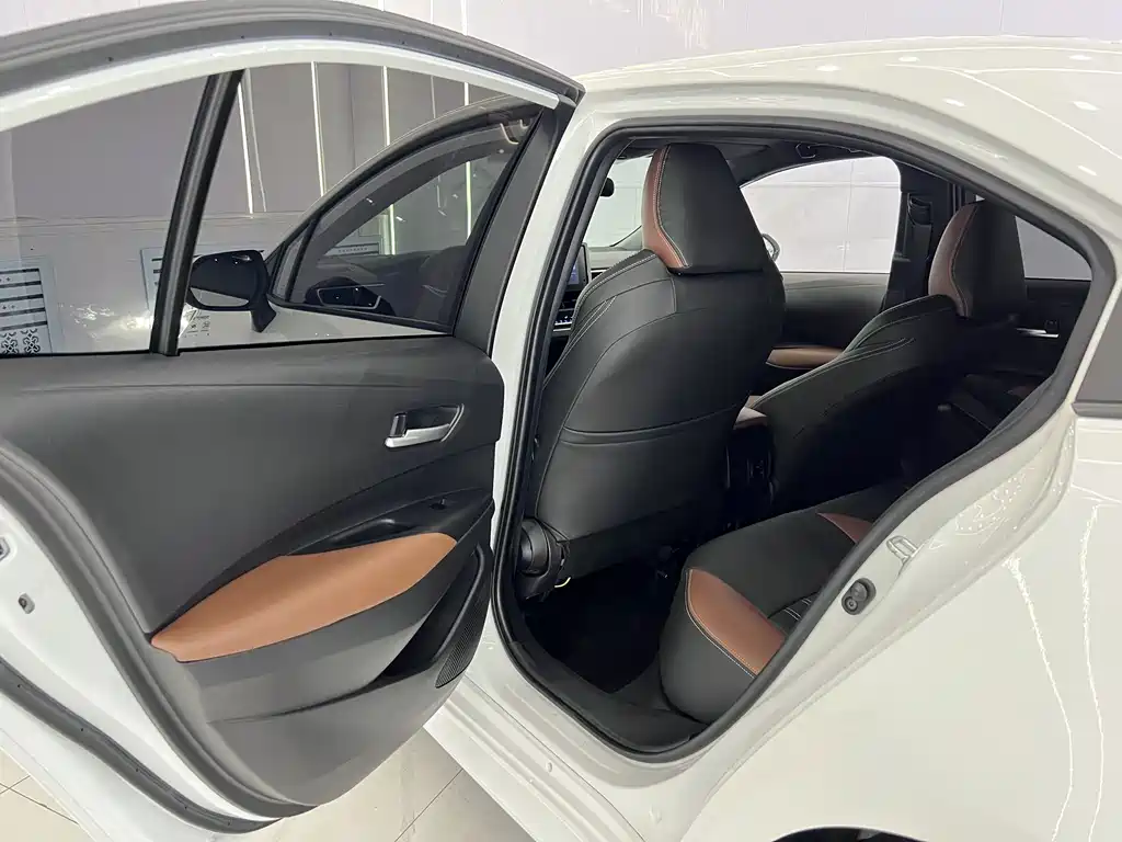 Toyota Levin 2022 — фото 15