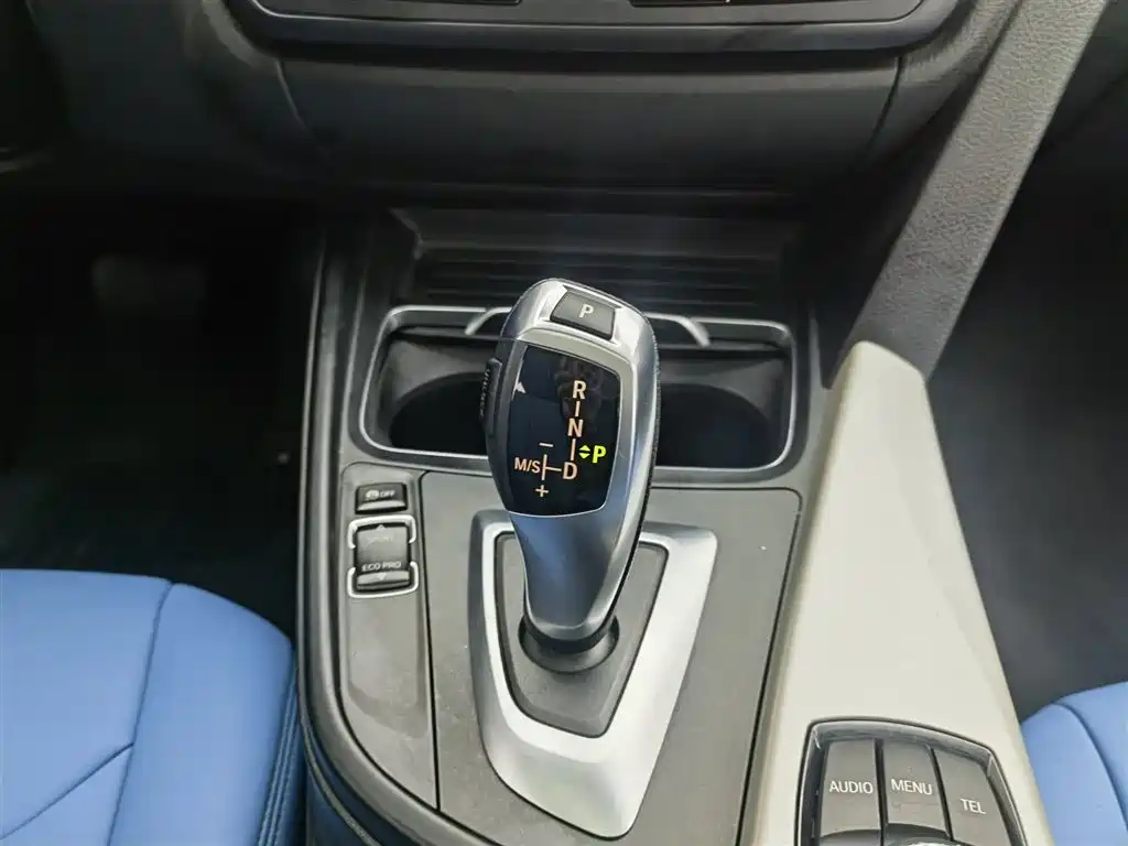 BMW 4 Series 2017 — фото 13